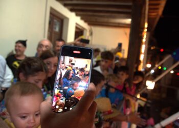 Horche da inicio a sus fiestas 2025 con la Peña El Colocón y un espectacular pregón