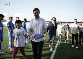 Emotivo homenaje a Santiago Pascual en La Solana: legado eterno del CD Marchamalo