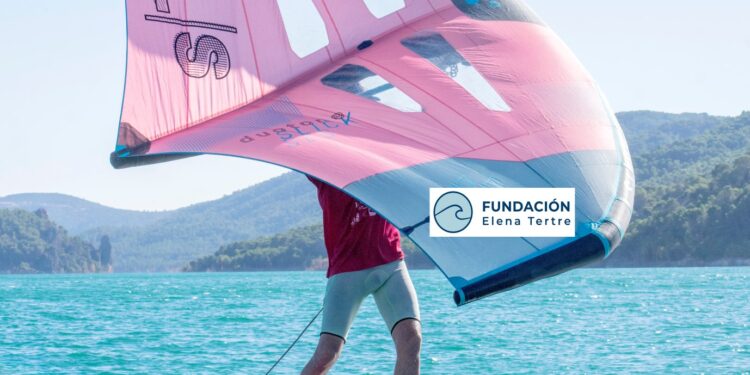 III Regata Solidaria de Castilla-La Mancha 2025 en Entrepeñas: deporte y solidaridad contra el osteosarcoma