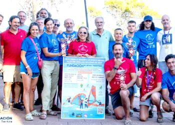 III Regata Solidaria de Castilla-La Mancha 2025 en Entrepeñas: deporte y solidaridad contra el osteosarcoma
