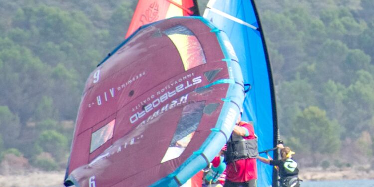 III Regata Solidaria de Castilla-La Mancha 2025 en Entrepeñas: deporte y solidaridad contra el osteosarcoma