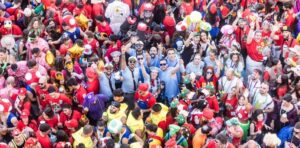 El Chupinazo con las peñas y la Potra Salvaje enciende la Semana Grande de Guadalajara 2025