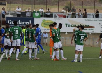 CD Marchamalo vence 3-0 al Cazalegas-Ébora en La Solana con homenaje a Santiago Pascual
