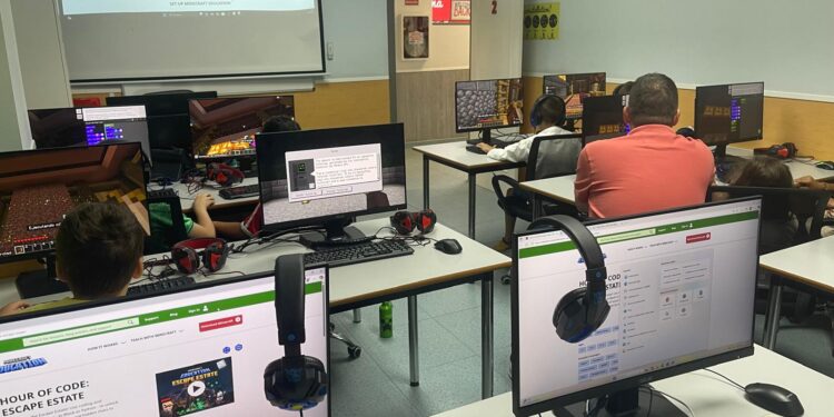 VII Maratón Solidario de Robótica en Guadalajara | Talleres educativos y solidaridad con Fundación NIPACE