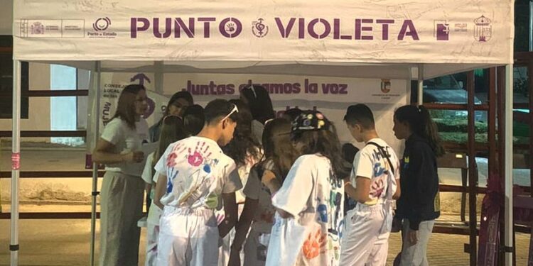 Fiestas de Mesones 2025 comienzan con el Punto Violeta: igualdad y prevención