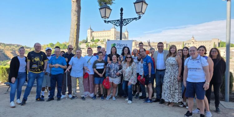 Vacaciones inclusivas en Castilla-La Mancha: programa ‘Descubre Castilla-La Mancha’ para personas con discapacidad