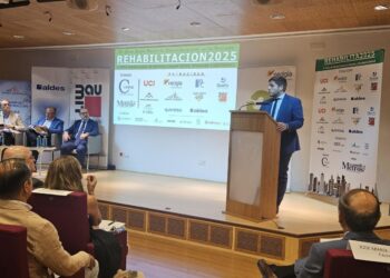 Castilla-La Mancha pide un nuevo Plan de Vivienda y más fondos europeos para rehabilitación energética