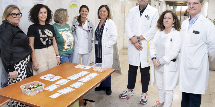 Castilla-La Mancha destaca el papel de Enfermería y las asociaciones en el cuidado de pacientes ostomizados