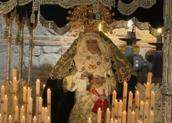 Ana Guarinos celebra con la Hermandad de la Esperanza Macarena el 75 aniversario en Guadalajara