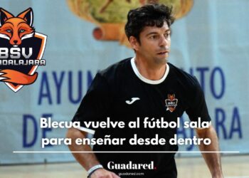 Blecua vuelve al fútbol sala para enseñar desde dentro
