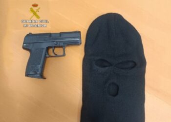 Detenido en Azuqueca por intentar robar con un arma simulada