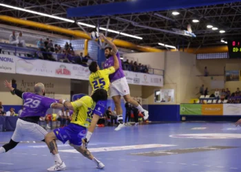 El Sanicentro BM Guadalajara cae ante el Villa de Aranda en un ajustado partido de Liga ASOBAL