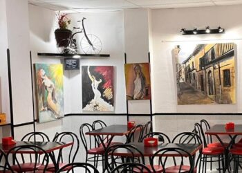 Fernando Dávila expone su arte en Pizzería Pizca de Guadalajara