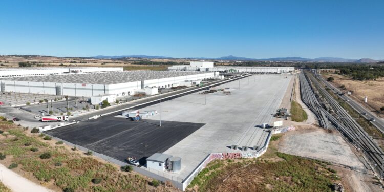 Finalizan las obras del Puerto Seco de la Ciudad del Transporte en Marchamalo, que impulsará la logística del Corredor del Henares en 2026