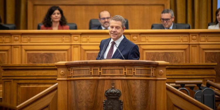 Castilla-La Mancha refuerza su apoyo al empleo con 100 millones para autónomos y 15 para pymes industriales