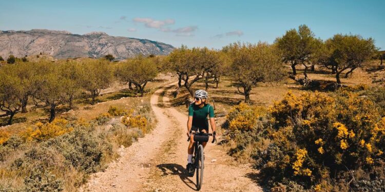 Gravel Tour Alcarria 2025: Ruta de bicicleta entre deporte, cultura y gastronomía