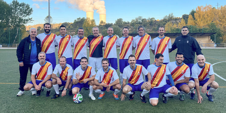 La Fundación Juanito Maravilla gana la II Trillo Cup Veteranos en un fin de semana de deporte y solidaridad en Trillo