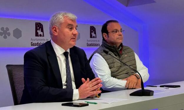 PP y VOX defienden su gestión en el Ayuntamiento de Guadalajara: “La ciudad vive una transformación sin precedentes”