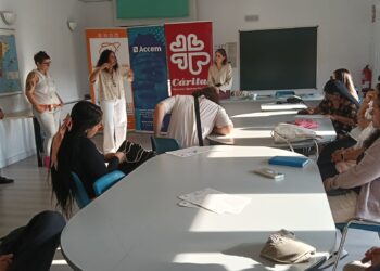 Vivienda y Empleo se unen en Azuqueca para la formación en competencias digitales