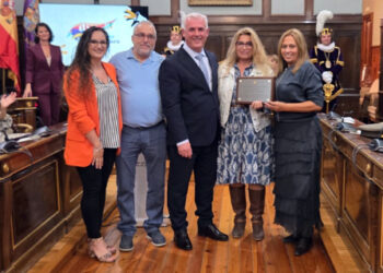 El Desfile de Carrozas de Azuqueca obtiene la Placa al Mérito Cultural de la Diputación