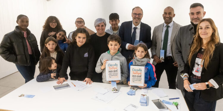 El Consejo de la Infancia de Guadalajara sella sus sueños en la Cápsula de Tiempo para un futuro más inclusivo