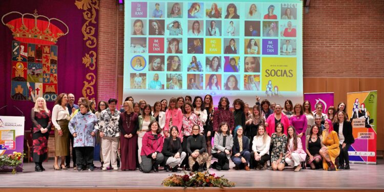 AGEMA en Femenino 2025: Impulso al emprendimiento y liderazgo femenino