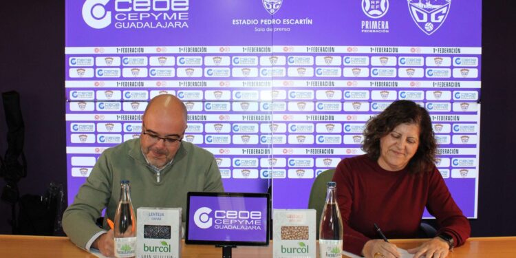 C.D. Guadalajara y CEOE-CEPYME Guadalajara renuevan convenio para impulsar el crecimiento económico y social de Guadalajara