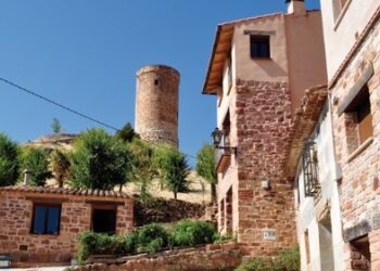 La Diputación de Guadalajara financiará la construcción de un muro de contención en la calle Real de Cobeta