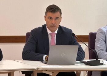 David García defiende la limpieza urbana de Guadalajara y critica al PSOE por sus acusaciones infundadas sobre el servicio de limpieza