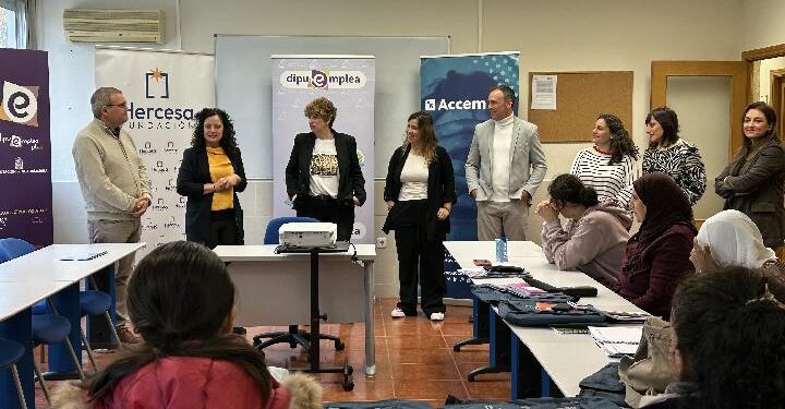 Dipuemplea Plus 2025: Cursos de desarrollo web y atención domiciliaria en Guadalajara y Azuqueca