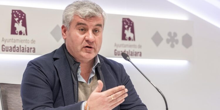 El Ayuntamiento de Guadalajara marca récord histórico en pago a proveedores con solo 21 días de media