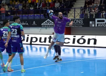 El SANICENTRO BM Guadalajara sucumbe por 33-29 ante el Cajasol Ángel Ximénez Puente Genil