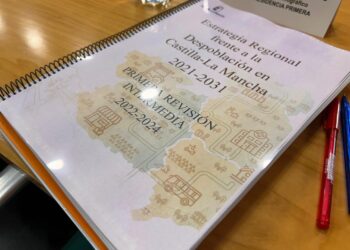 Estrategia Regional Contra la Despoblación en Castilla-La Mancha: ¿Avances Reales o Promesas Vacías?