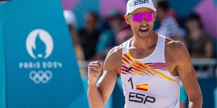 La Gala Anual de la Real Federación Española de Voleibol 2025: Homenaje a Pablo Herrera y Grandes Reconocimientos al Voleibol Nacional