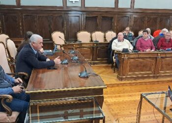 José Luis Vega se ofrece como mediador ante la CHT para resolver las reclamaciones de los alcaldes del 'manifiesto de Jirueque'