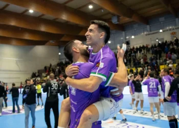 SANICENTRO BM Guadalajara logra una victoria agónica en Nava de la Asunción (29-30) en la Liga NEXUS ENERGÍA ASOBAL