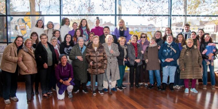 Marchamalo Conmemora el Día contra la Violencia de Género con un Acto Institucional de Apoyo a las Víctimas