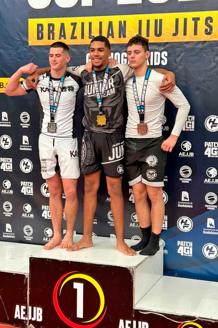 Martín Cuesta Cortés, luchador de Marchamalo