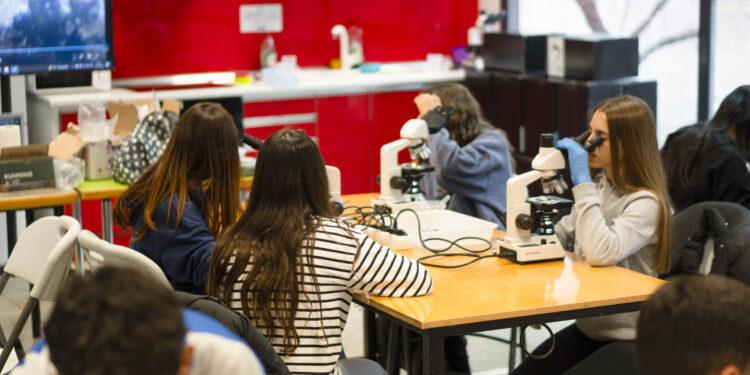 IV Semana de la Ciencia en Marchamalo: Astronomía, Biodiversidad y Divulgación Científica