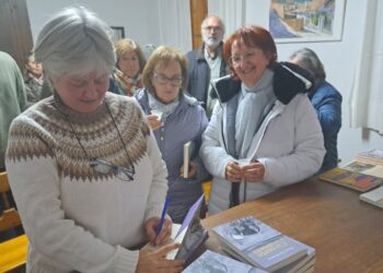 Presentación del libro ‘Y la cesta en la cabeza’ en Romancos destaca la memoria oral de la Alcarria