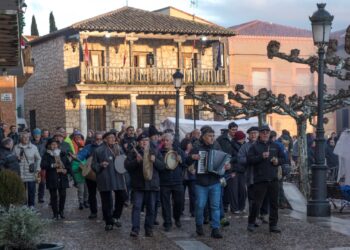 La Ronda de Azuqueca Gana el XXXV Certamen de Rondas de Torija: Éxito Histórico en la Edición Navideña