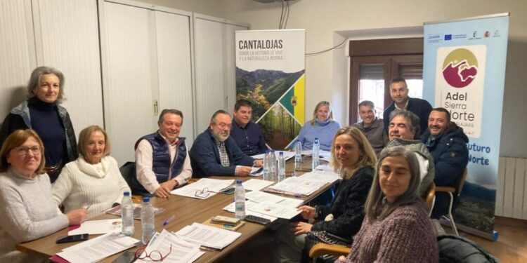 ADEL Sierra Norte exige soluciones a los cortes de luz e internet en la Sierra Norte de Guadalajara