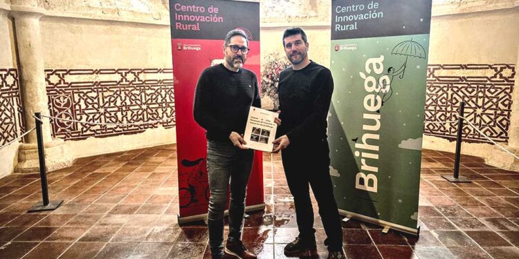 Brihuega firma la pavimentación del Camino del Silo con una inversión cercana a 75.000 euros