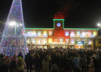Cabanillas del Campo enciende su Navidad 2025 con un espectacular alumbrado y actividades locales