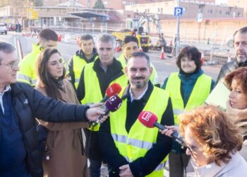 Obras de rehabilitación en la calle Dos de Mayo: nuevo ciclo carril y 53 plazas de aparcamiento en Guadalajara