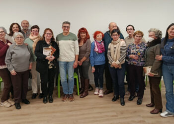 Diego Bris y su encuentro literario con el Club de Lectura en Castellano de Cabanillas del Campo