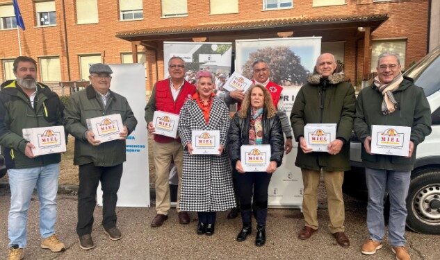 Gobierno Regional Entrega 180 Kilos de Miel a Banco de Alimentos, Cáritas y Cruz Roja en Guadalajara