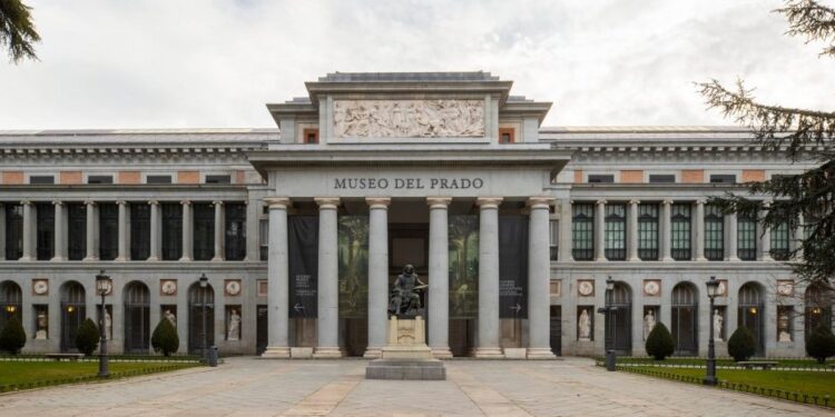 El Museo del Prado supera su récord histórico de visitantes por tercer año consecutivo