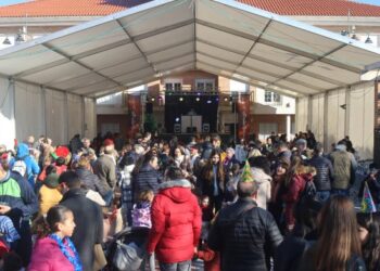 Fiesta de Nochevieja Adelantada en Cabanillas: San Silvestre, Uvas y Disco Móvil