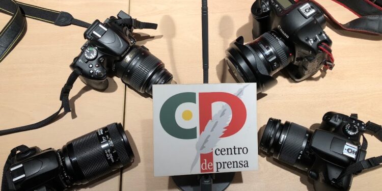 Taller de Fotoperiodismo en Guadalajara con Cristóbal Manuel: Aprende Fotografía Profesional